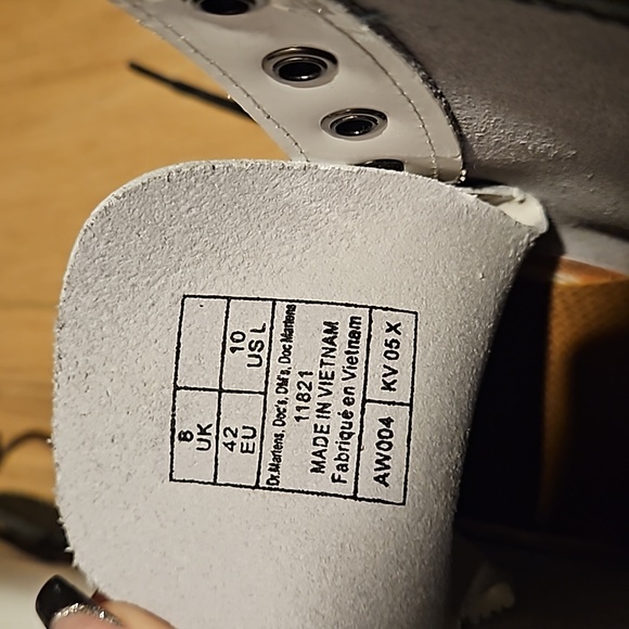 White Dr. Martens - Picture 6 of 6